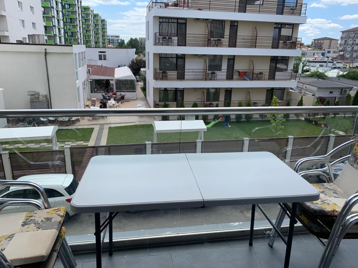 Milan Apartment Navodari Bagian luar foto