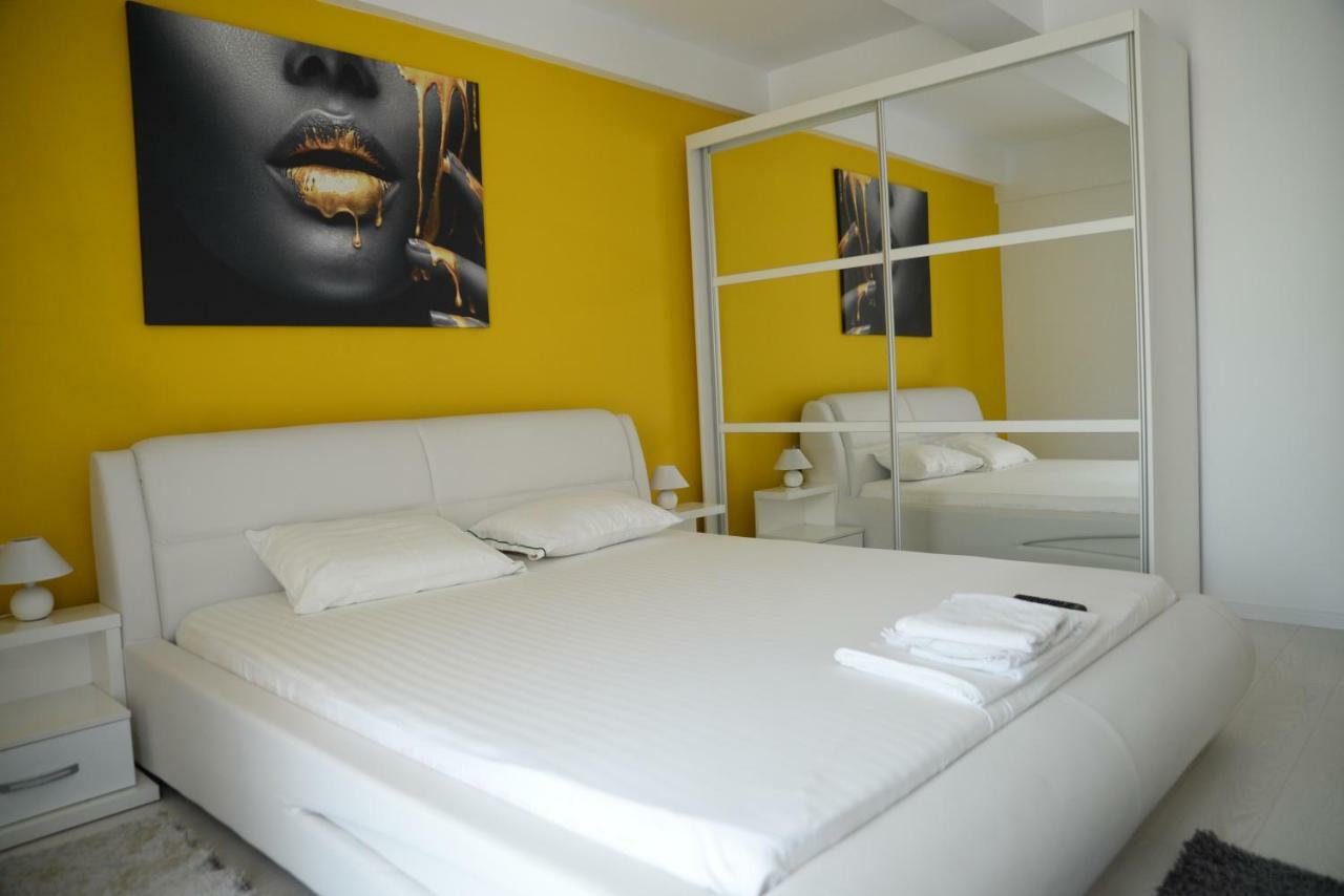 Milan Apartment Navodari Bagian luar foto