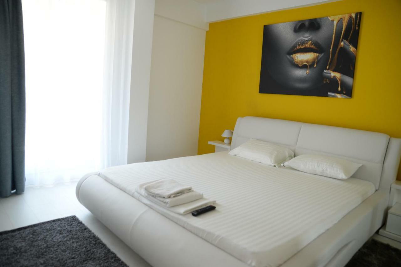 Milan Apartment Navodari Bagian luar foto