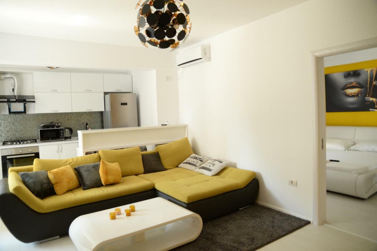 Milan Apartment Navodari Bagian luar foto